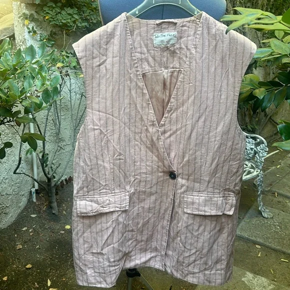 We The Free Linen Blend Over sized Pinstripe Blazer Vest - Picture 2 of 9